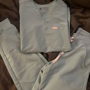 Figs Hydrogreen scrub set